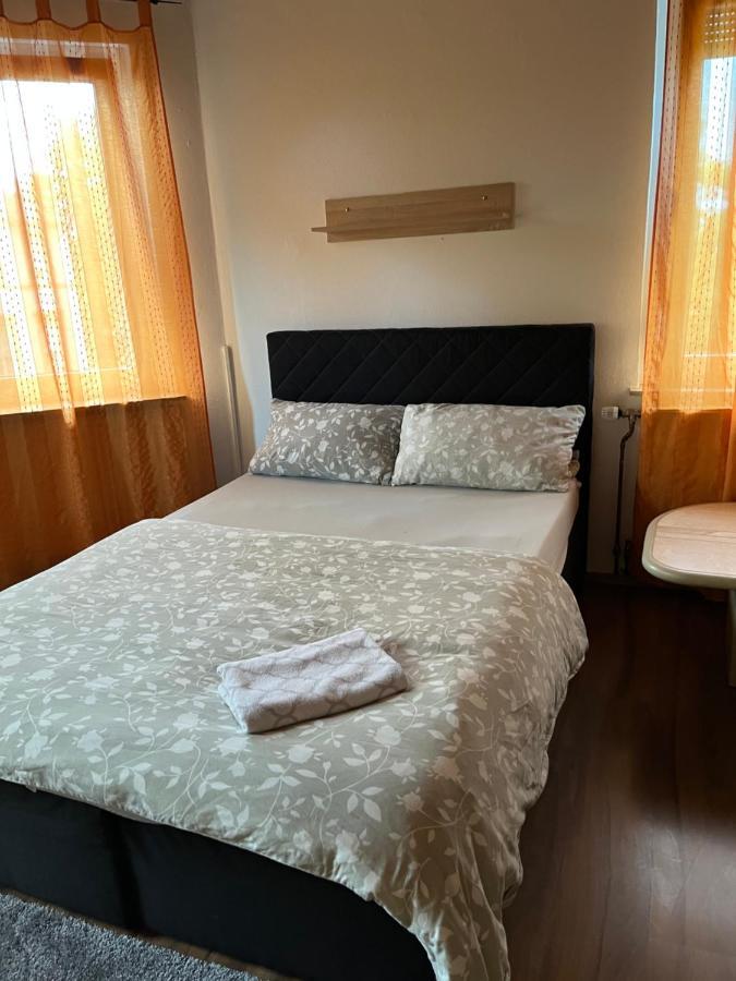 Pension Ruge Frankfurt am Main Luaran gambar